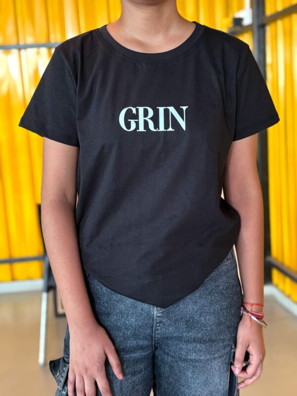 WOMEN T-SHIRT